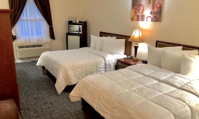 Buckhannon Hotel | Bicentennial Inn