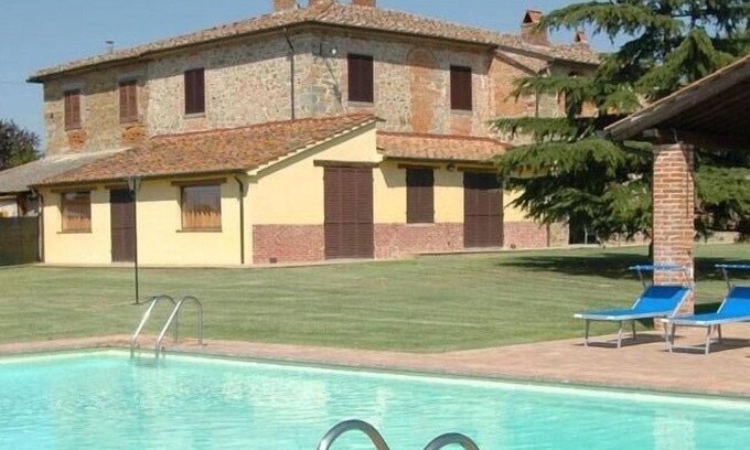 Le Piazze Villa | Big and Old stone farmhouse with private pool, beautiful landscape!
