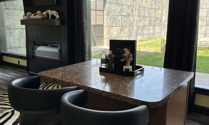 Town of Sullivan House | Big Cat Bungalows at The Haven - Tiger 4