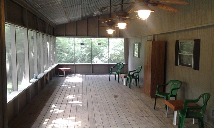 Bronson House | Big Fish Cabins - Cabin #2