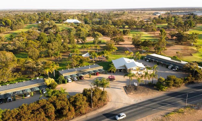 Berri Hotel | Big River Golf & Country Club
