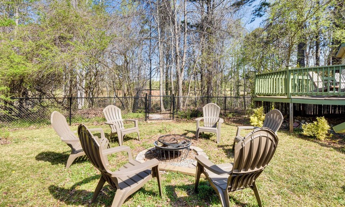 Pickens House | Bike, Hike & Unwind at Doodle Trailside Retreat