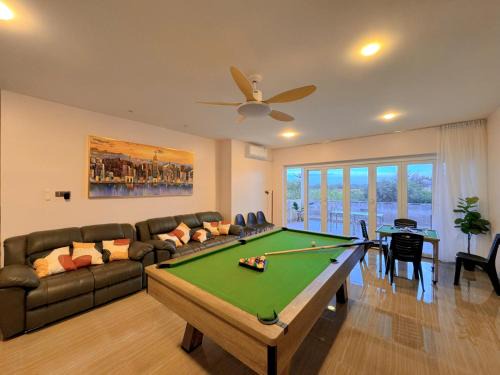 Batam Villa | Billiards And Karaoke, Free Pickup