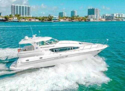 Punta Sam Boat Rental | Billionaire Yach Resort - Marina Costa Mujeres