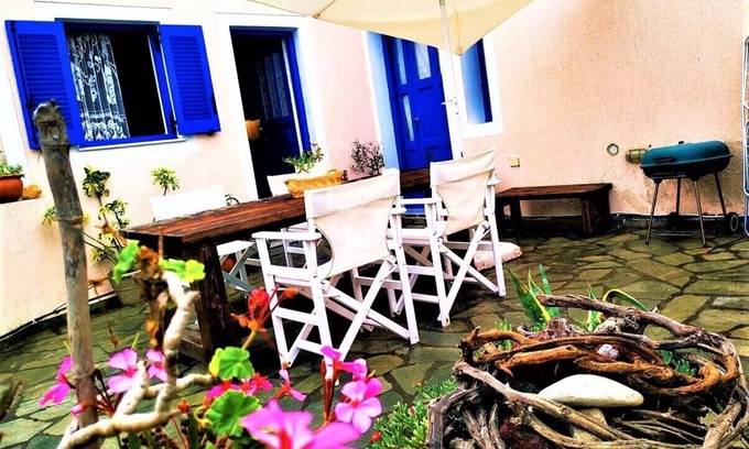 Messaria House | Bioclimatic Cave House - Vothonas traditional village
