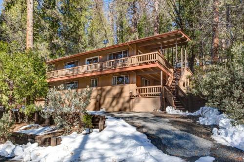 Yosemite National Park House | Bird's Eye View