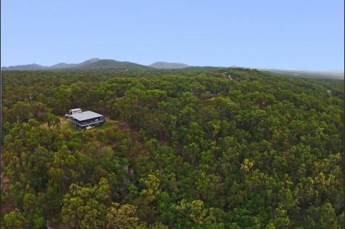 Agnes Water Apartment | Birdsong Ridge - where nature meets the ocean.