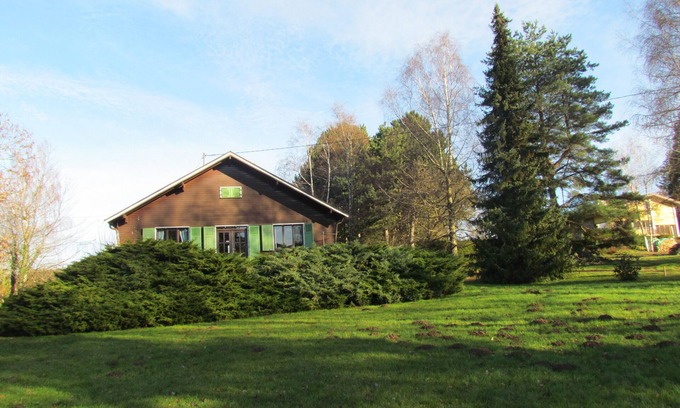 Birkenwald Ski Chalet | Birkenwald pond chalet