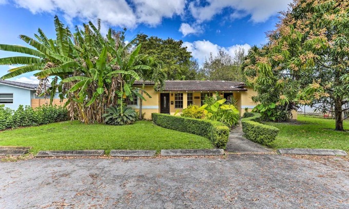 Biscayne Park House | Biscayne Park Home Rental Near Downtown Miami