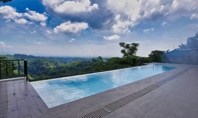 Orani Hotel | Bituin sa Tala