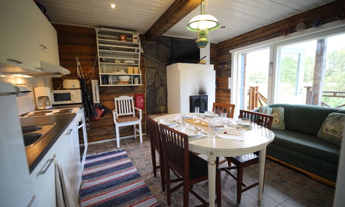 Rosala Cabin | Björn