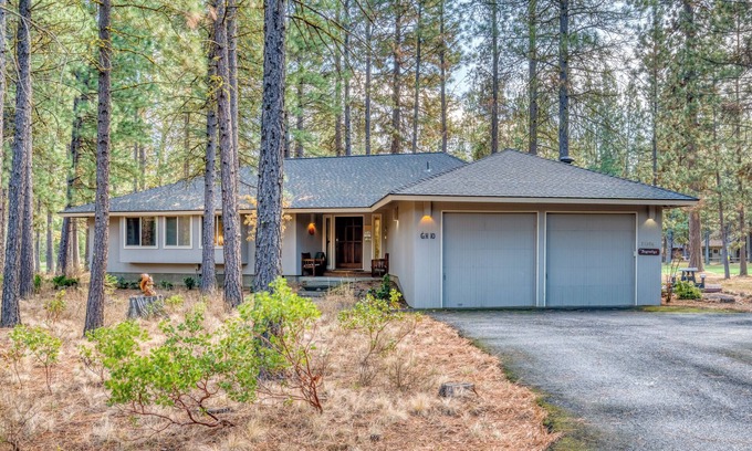 Black Butte Ranch House | Black Butte Ranch Golf Home 010