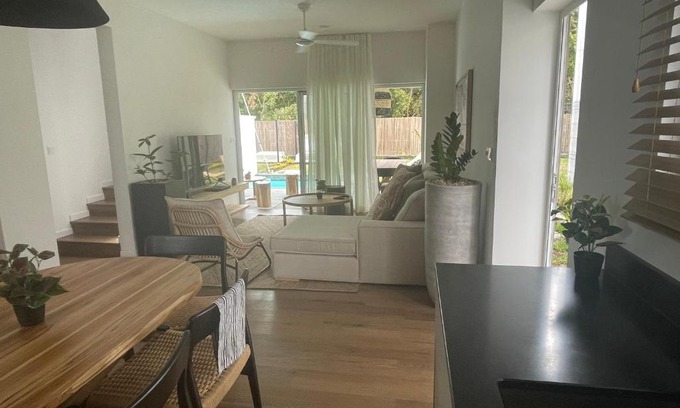 Black River House | Black River villa W17