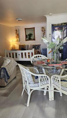 Hay House | Black Sheep Cottage Hay