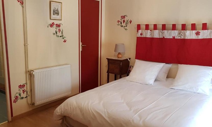 Dennevy Bed & Breakfast | Bleu Bonheur