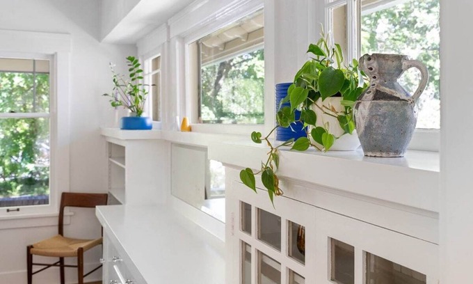 Manito House | Blissful South Hill Family Home Retreat