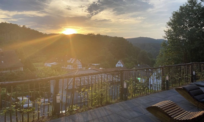 Darstein House | Blockhaus in Ruhiger Lage, Traumblick und Vielen Freizeitangeboten