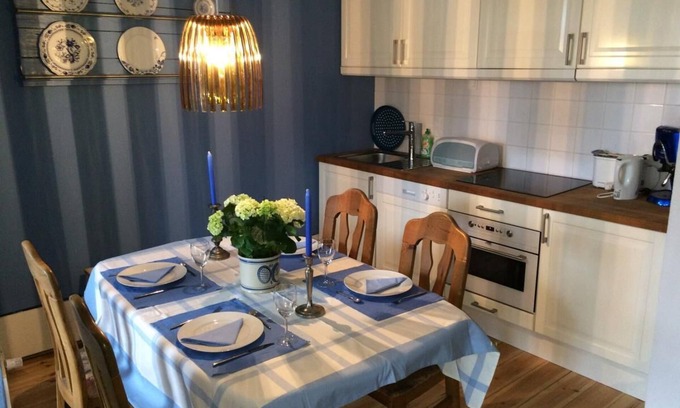 Warnemuende Apartment | Blue berth, approx. 100 m to the old river