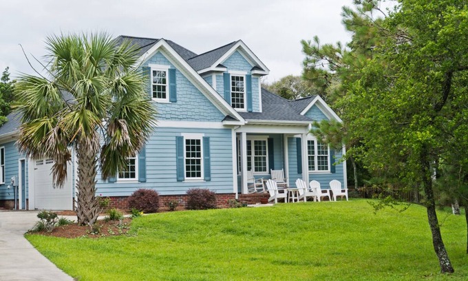Pine Knoll Shores House | Blue Bungalow, Soundside House in Pine Knoll Shores in NC!
