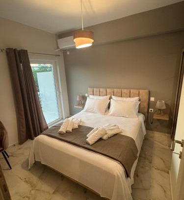 Agii Apostoli Apartment | Blue Calm - Kalamos Seaside Studios