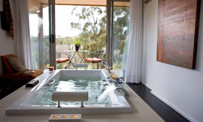 Shepherds Flat Villa | Blue Cliffs Dreaming Spa Villa