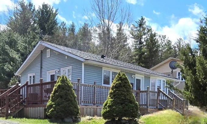 Quinte West Cottage | Blue Haven Cottage