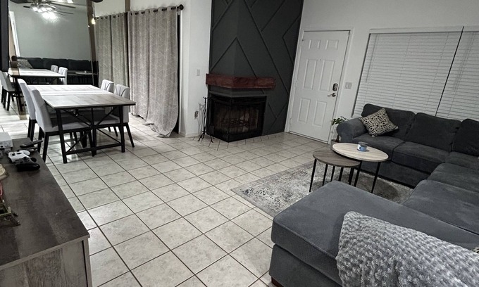 Glendale Condo | Blue Haven Super Bowl