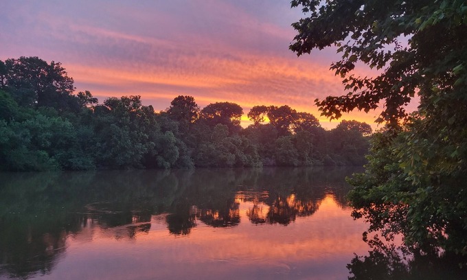 South Carolina Lakes & Blackwater Rivers House | Blue River House