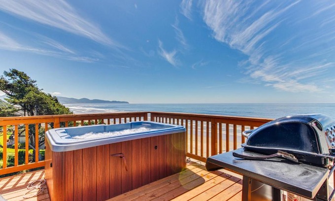 Oceanside House | Blue Sea Oceanfront Cottage