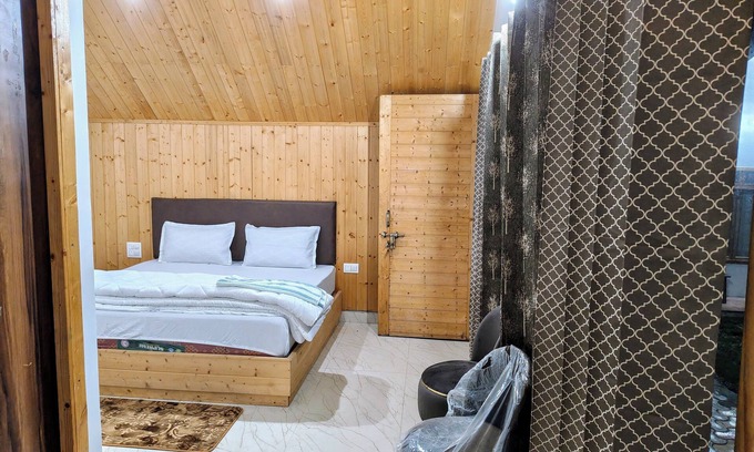 Kharsali Resort | Blue Sheep Resort & Restaurant