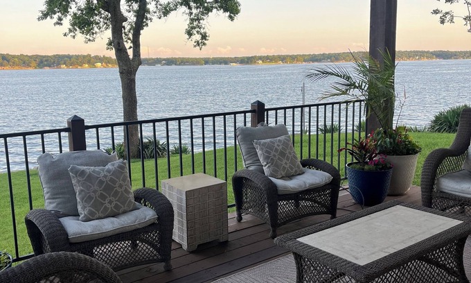 Vinita House | BLUE SKY RETREAT Awesome 180 degree view of the lake private dock 1800 foot dec