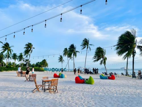 Long Beach Villa | Blue Villas Phú Quốc