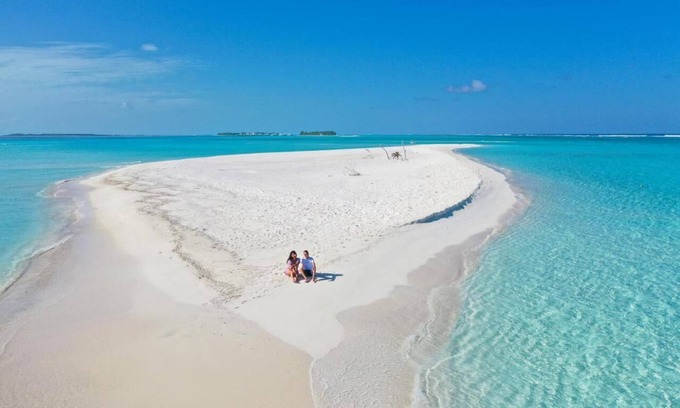 Kudahuvadhoo Hotel | Blue Wave Guest House