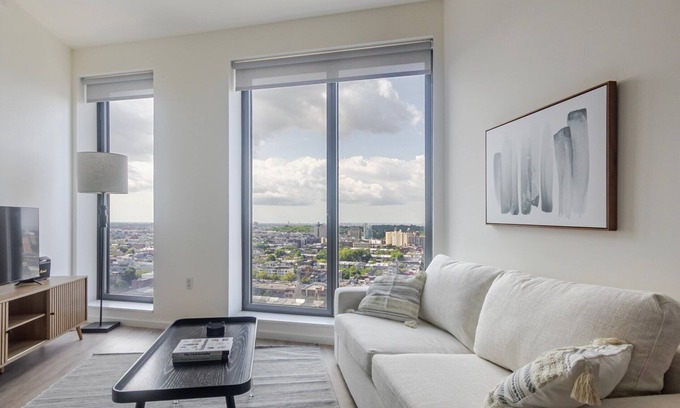 Clinton Hill Apartment | Blueground | Clinton Hill, rooftop pool, nr Brooklyn Museum