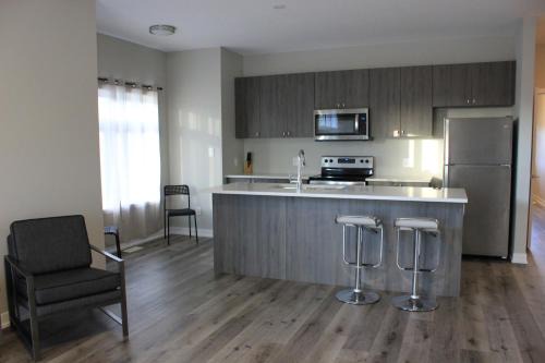 Kitchener House | Boardwalk Homes - Executive Townhomes