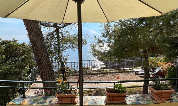 Bogliasco Apartment | Bogliasco - "LA CASA DEI DELFINI" - Liguria Holidays