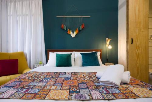 Beirut Apartment | Boho 5 Bohemian Studio in Mar Mikhael Henna