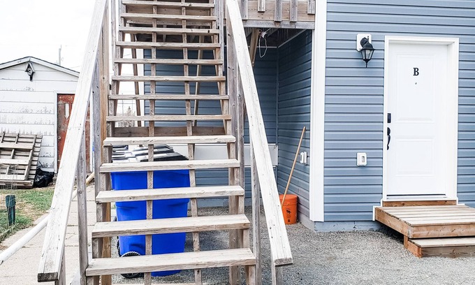 Timmins Apartment | Boho Retreat - Private 3 Beds, 1 Bath
