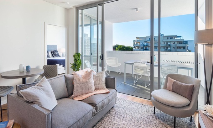 Bondi Apartment | Bondi Amari Five Zero Three