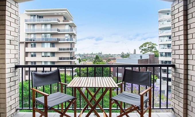 Bondi Junction Apartment | Bondi Haven is centrally located 2-bedroom apartment with terrace and parking