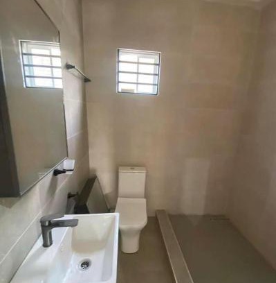 Weija Cabin | Boomville suites