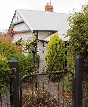 Korumburra House | Borough Country House