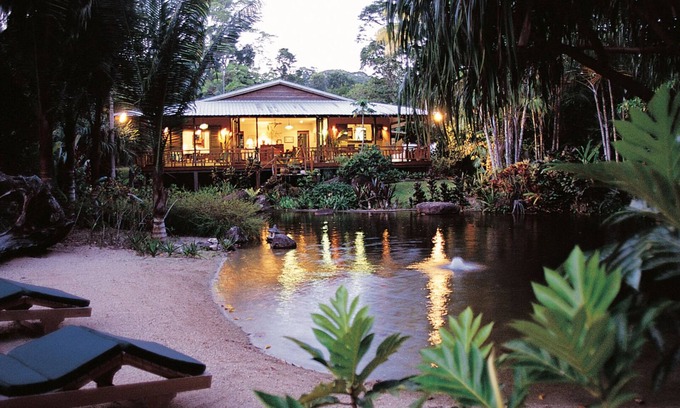 Whyanbeel House | Botanical Ark Retreat near the Daintree