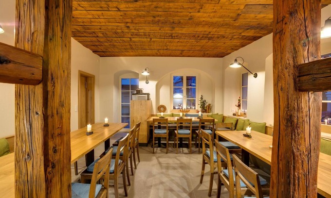 Schlettau Hotel | Boutique Hotel Grüner Zweig
