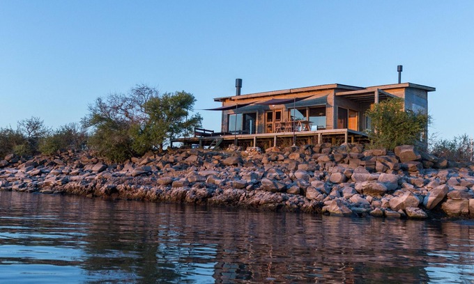 Rio Negro House | Boutique House on the Lake. Unique experience. Ecological. Pure Nature