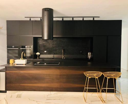 Rehovot Apartment | Boutique Penthouse by Weizmann - פנטהאוס בוטיק