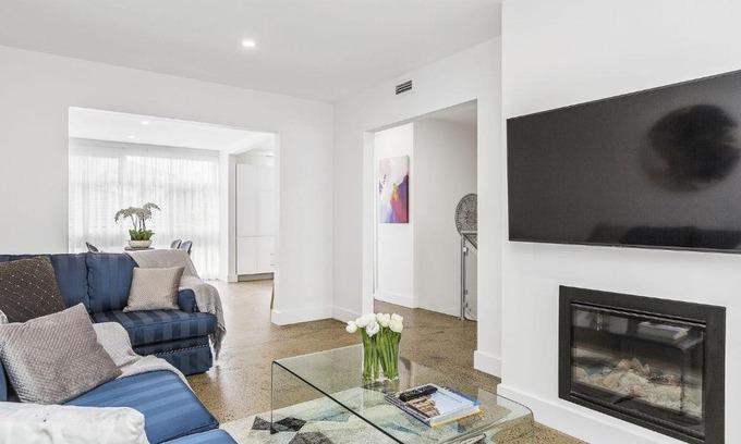 Brighton House | Boutique Stays - Brighton By Sea