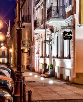 Osiedle Centrum Hotel | BoutiqueHotel Aristo