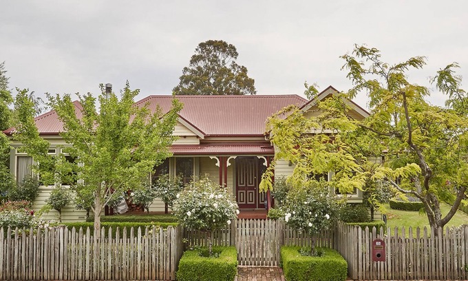 Evandale Cottage | Box Cottage Apartment