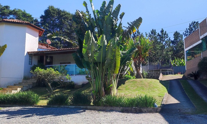 Vargem Grande Paulista House | Salão de Festa Mais Acomodações em Chácara Dentro da Cidade